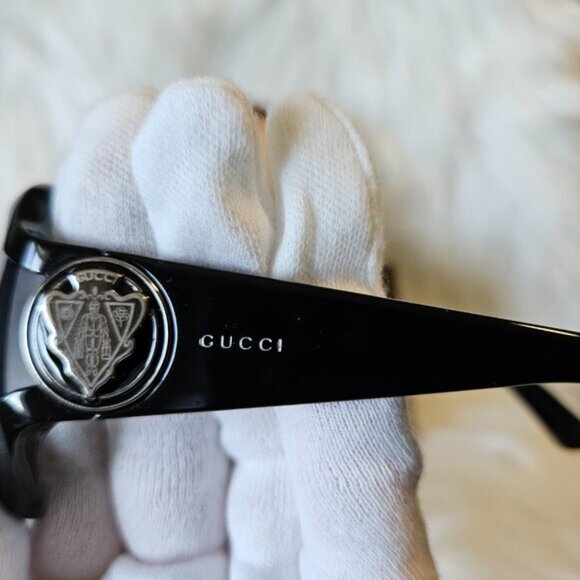 AUTHENTICATED GUCCI SUNGLASSES - Picture 10 of 16